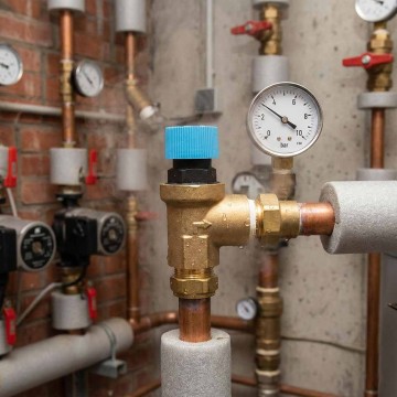 Valvola di sicurezza a membrana 1/2" MF 10 bar CE