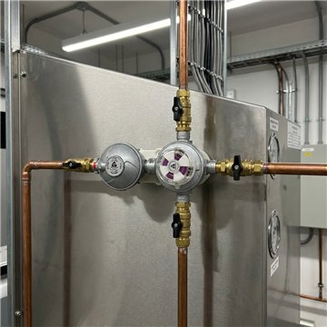 Regolatore Inversore GPL 5kg/h Doppio Stadio 2 Bombole | Idrobay