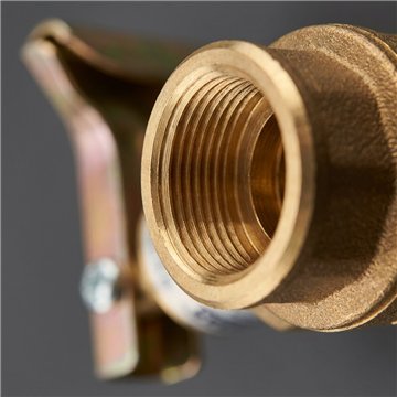 "Valvola a strappo per un controllo preciso del flusso"